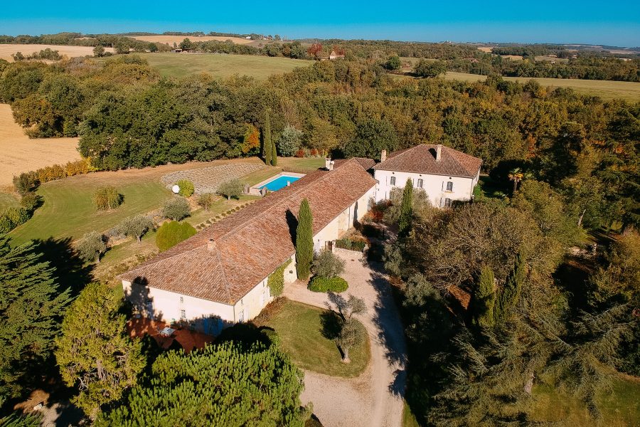Magnificent Manor