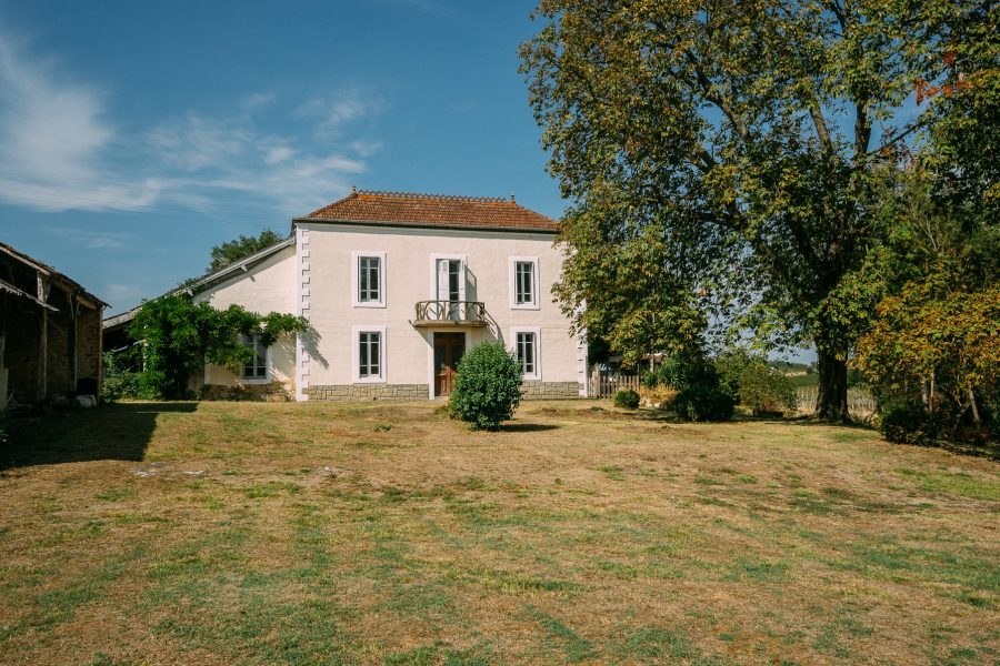 Gascon Farmhouse With Huge Potential