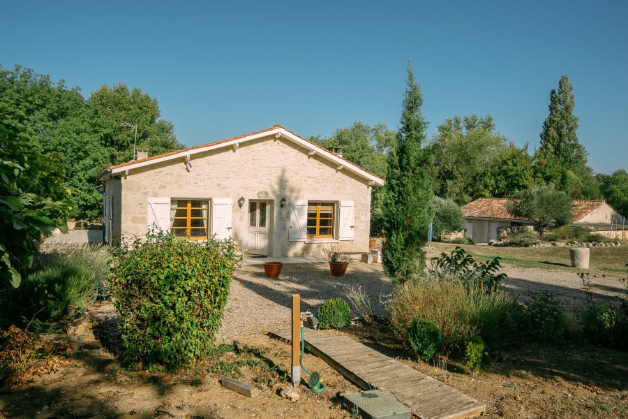 Lovely Cottage On 1ha Of Land