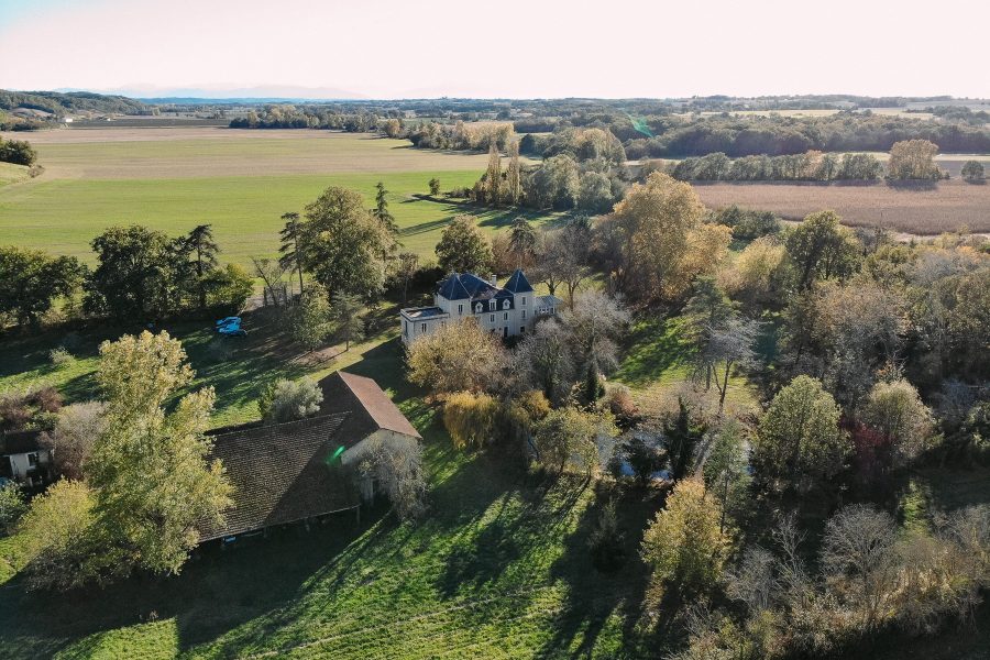 Napoleon III Chateau Set In 2.75ha Of Parkland