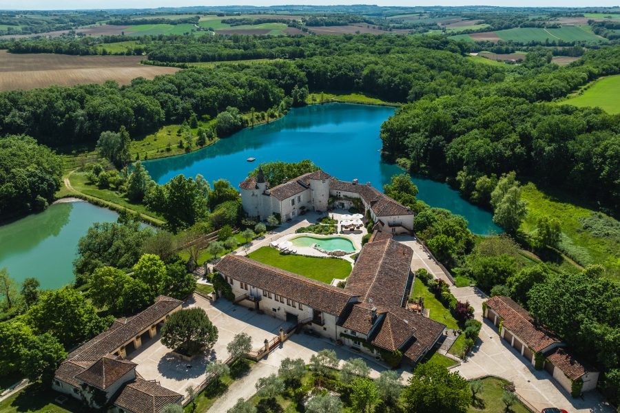 Historic Chateau With Over 150ha